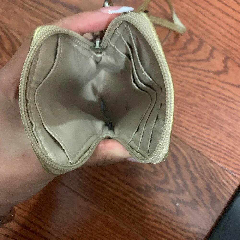 COACH Poppy Goldy Universal Case 3.5”L x 5.5”H. - Picture 5 of 8